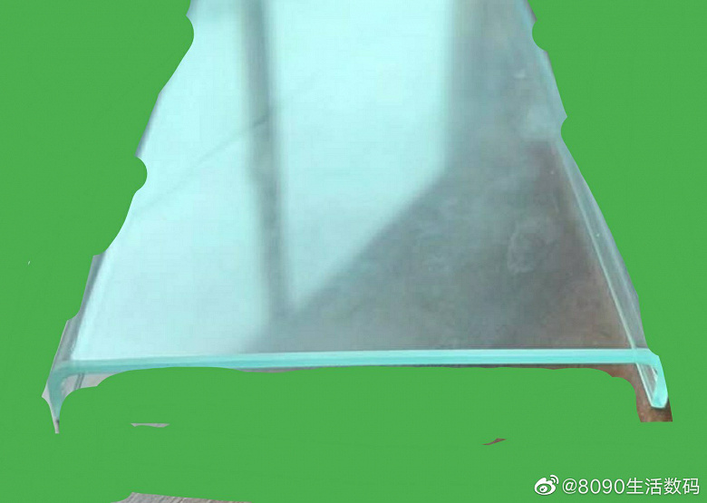 1-ое фото защитного стекла для Huawei Mate 40 Pro подтверждает экран-водопад
