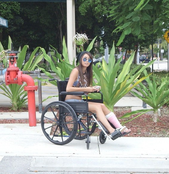 Kimberly Costa - Sex With Wheelchair Teen - (Amateurporn) [HD 720p]